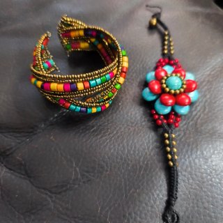 Pulseras de diseño étnico