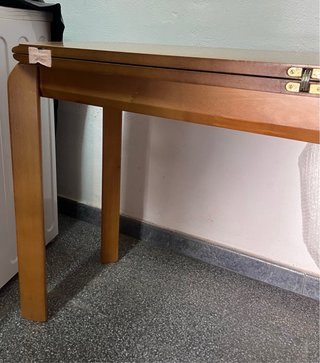 Mesa extensible de madera