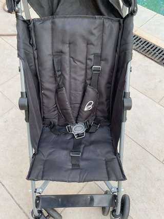 Silla de paseo ligera negra