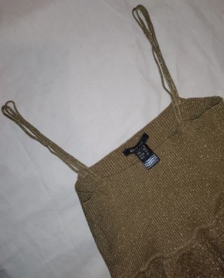 Vestido dorado brillante tirantes
