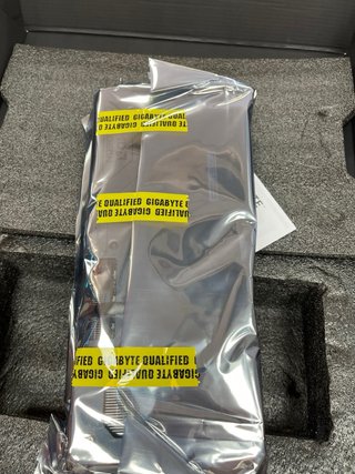 GIGABYTE Radeon RX 9070 XT Gaming OC 16G #093393