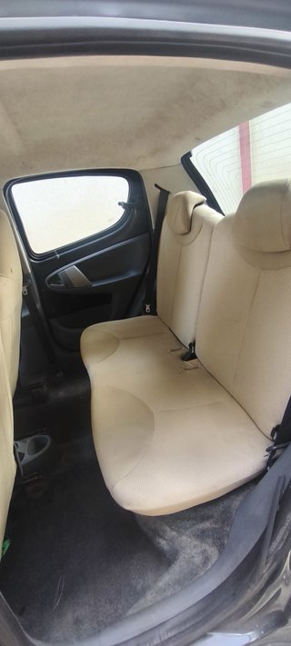 Peugeot 107 2006