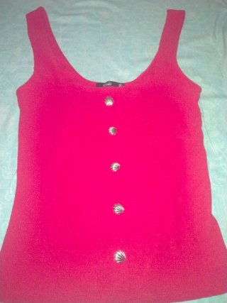 Blusa roja con botones de concha Talla S