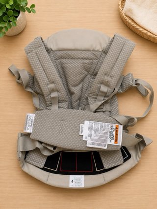 Ergobaby Omni Breeze Canguru