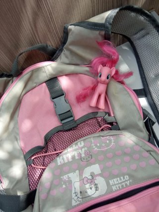 Zainetto Hello Kitty Sanrio originale + puledrino