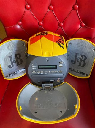 Balón de voleibol amarillo y rojo Minicadena radio