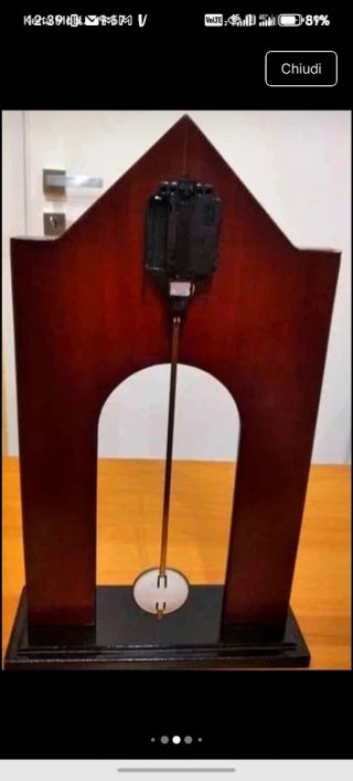 Orologio a pendolo da tavolo in legno