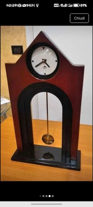 Orologio a pendolo da tavolo in legno