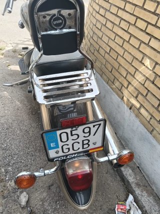 Moto Yamaha Dakar Negra/dorada