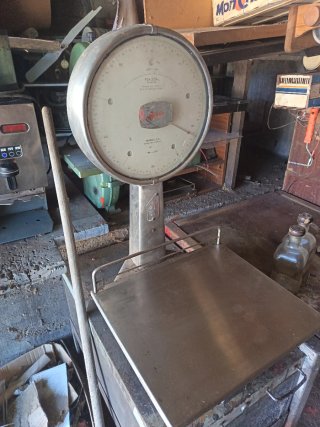 Báscula antigua MOBBA 25 kg