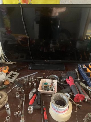 Televisor Engal Negro