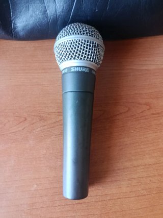 2 Microfoni Electro Voice MC200 & Shure SM58