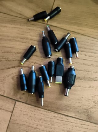 Adaptadores de corriente varios