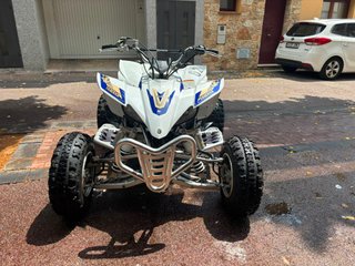 Quad Yamaha YFZ 450 Azul y Blanco
