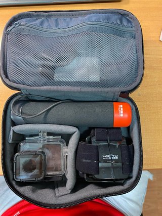 Cámara GoPro HERO 2018 Negra + kit accesorios