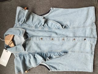 Camisa vaquera con volantes