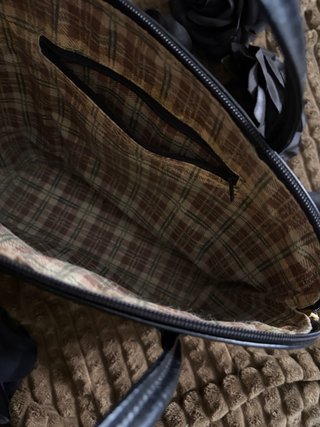 Bolso de mano negro elegante