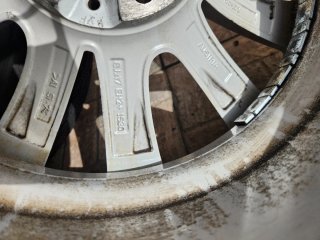 Neumáticos con llantas originales BMW
