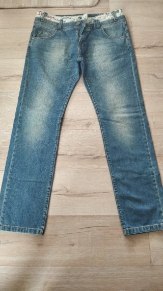 Pantalón vaquero largo