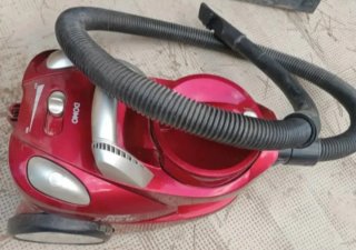 Aspiradora Domo 2000W sin bolsa