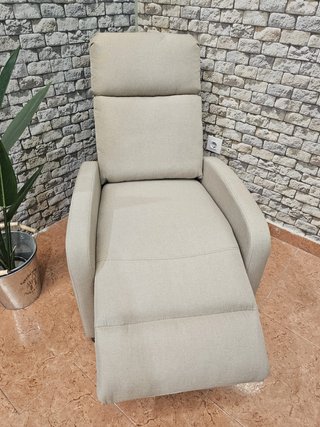 Sillón reclinable individual beige