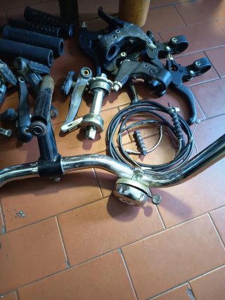 Ricambi Bici - Manubrio, Campana, Catena