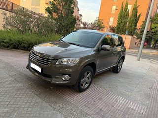 Toyota RAV4 2013
