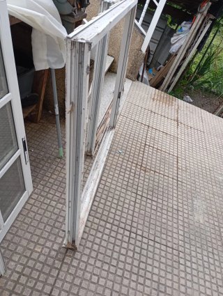 2 juegos Ventanas Blancas con 2 Marcos 117x119