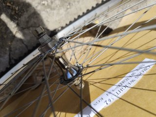 Rueda delantera 26 completa