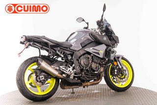 YAMAHA MT 10