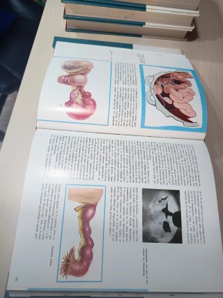 Enciclopedia medica volumen 1, 2, 3 y diccionario