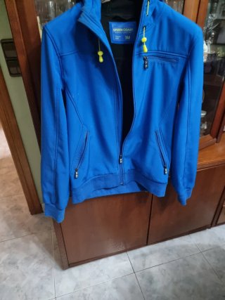 Anorak juvenil reversible azul y verde
