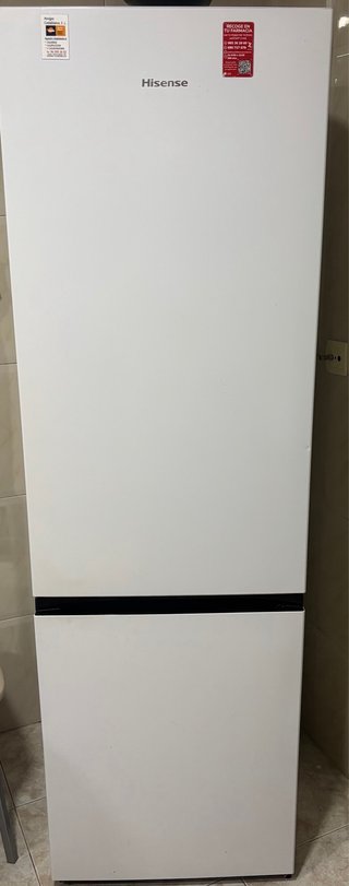 Nevera y Congelador Hisense Blanco