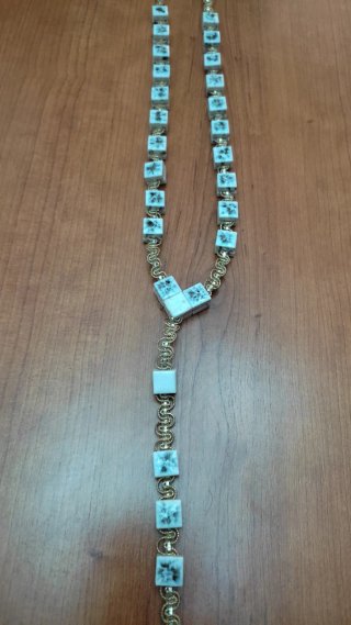 Rosario porcelana