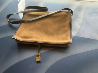Bolso Loewe ante bandolera