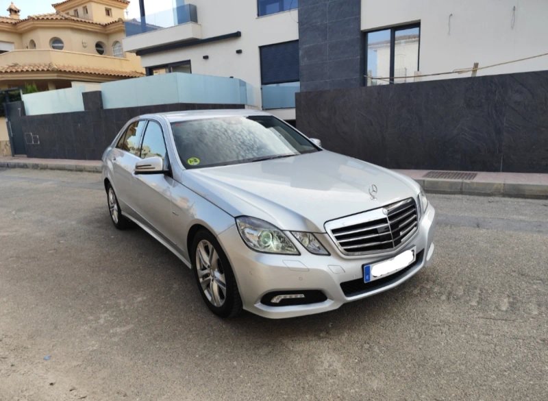 Mercedes-Benz Clase E 2010 - foto 1