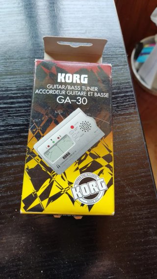 Afinador Korg GA-30 Guitarra/Bajo