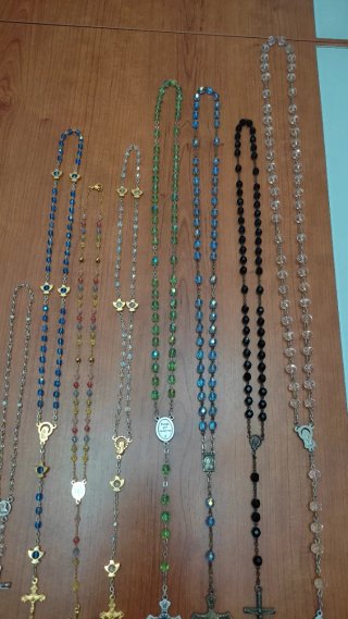 8 Rosarios