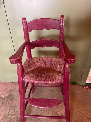 Silla alta de madera para bebé