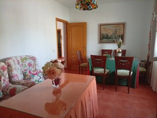 Salón completo en madera maciza