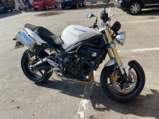 Triumph Street Triple 675 Blanca. 95cv.