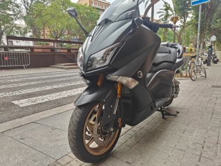 Yamaha T-Max 530 Iron Max