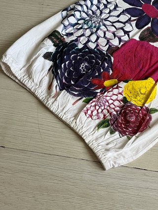 Vestido Desigual Blanco con Flores Multicolor