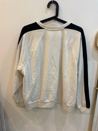 Sudadera Gap blanca con rayas