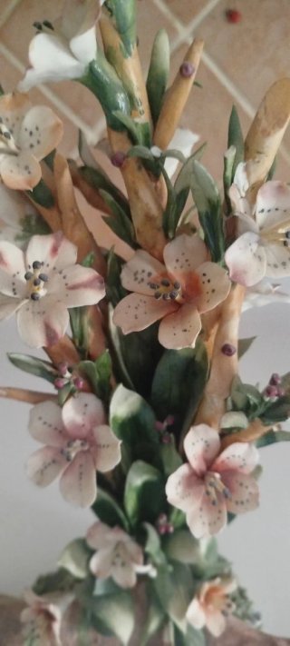 Ceramica Capodimonte Fiori