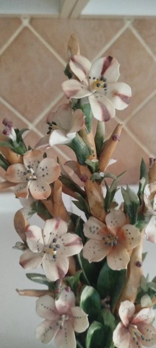 Ceramica Capodimonte Fiori