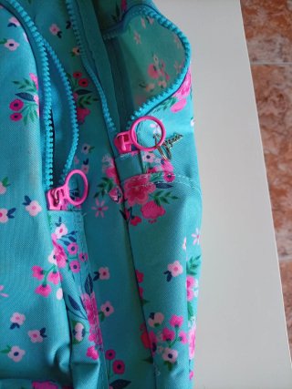 Mochila escolar Vicky Martín Berrocal floral