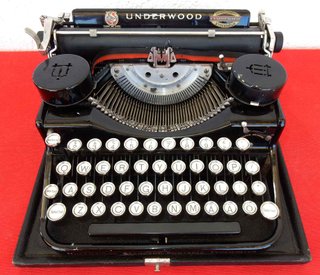 Macchina da scrivere Underwood portatile - anno 1930