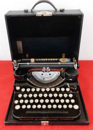 Macchina da scrivere Underwood portatile - anno 1930