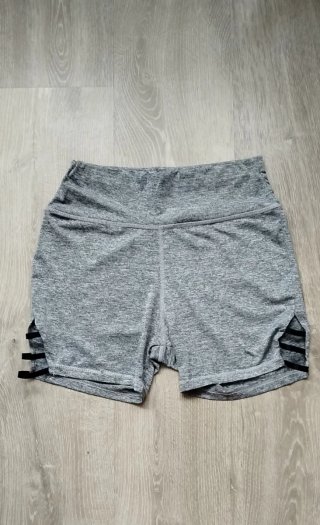Lote 3 mallas y top deportivo Talla S/36